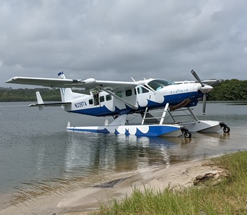 U-Caravan Amphib 350x305 U-Caravan Amphib 350x305